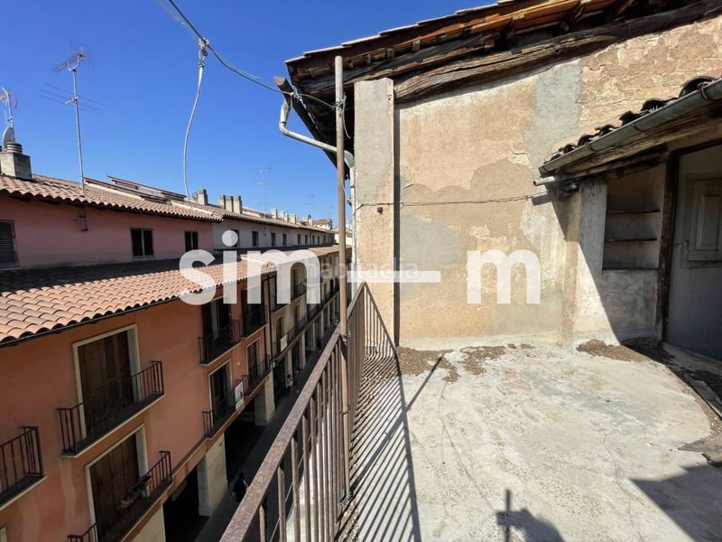 Foto 86d42b03-c7fa-4a16-a185-196a1e99c6d7. Casa en calle nou 121 edificio en venta zona centro en Vic