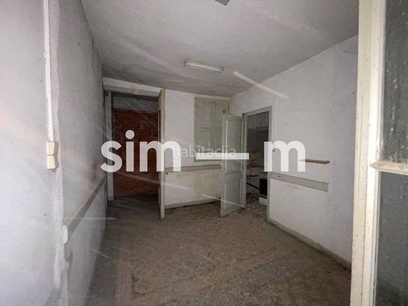 Foto d3610038-e7d4-4fa4-84b8-1168136ef571. Casa en calle nou 121 edificio en venta zona centro en Vic