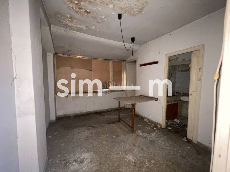 Foto f19139d0-bbe8-467e-9840-256d12d28462. Casa en calle nou 121 edificio en venta zona centro en Vic
