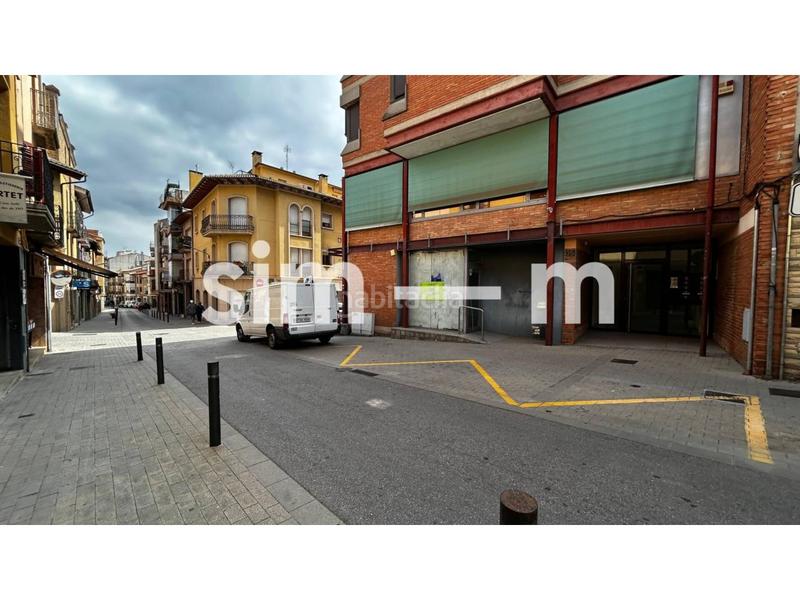Foto 3350a707-a184-4de6-85f0-2f0760b0304d. Alquiler local comercial en major 35 local en alquiler zona centro en Tona