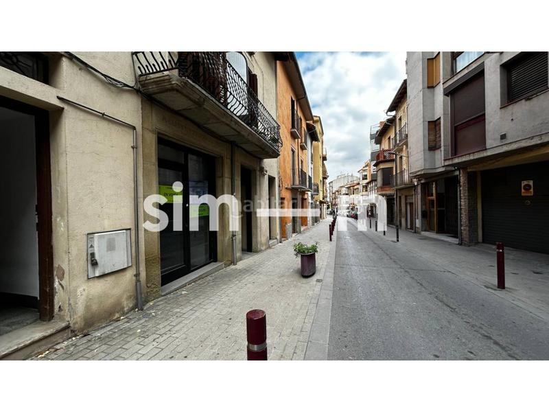 Foto dee67767-0b04-45a8-bd66-33149a229b98. Local comercial en major 42 local en venta zona centro en Tona