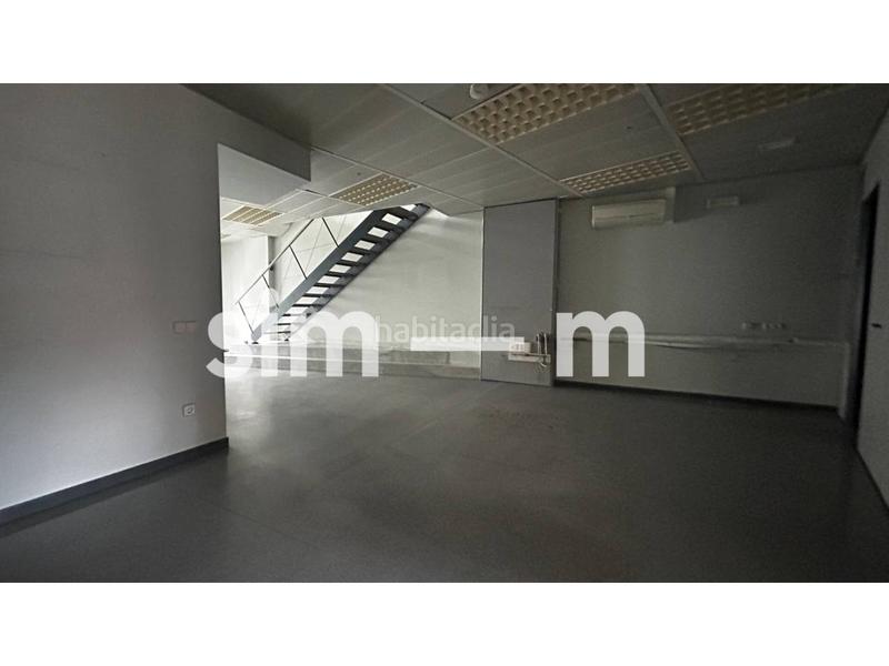 Foto 6ada7707-3e37-4672-a76a-f4da009814c8. Lloguer local comercial a Estadi-Santa Anna Vic