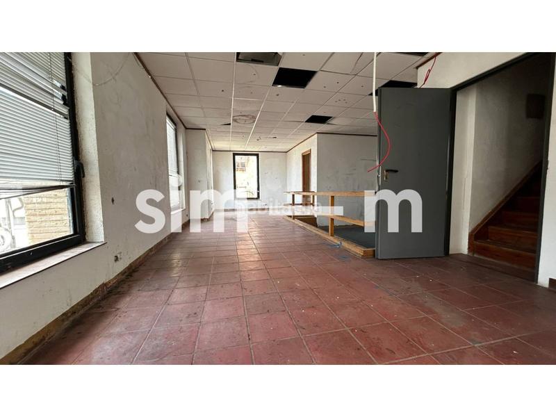 Foto b6464c0d-3ca3-431a-a7f6-7c3f7e25b57a. Rent business premise in orient 5 in Prats de Lluçanès