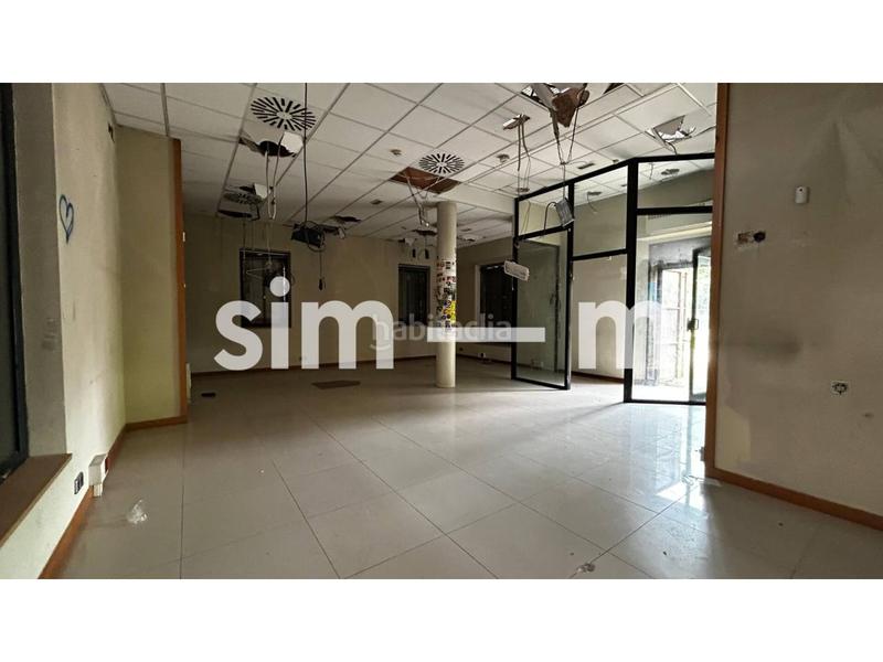 Foto caeac589-b8fe-4f86-a17d-aa12e82778ba. Rent business premise in orient 5 in Prats de Lluçanès