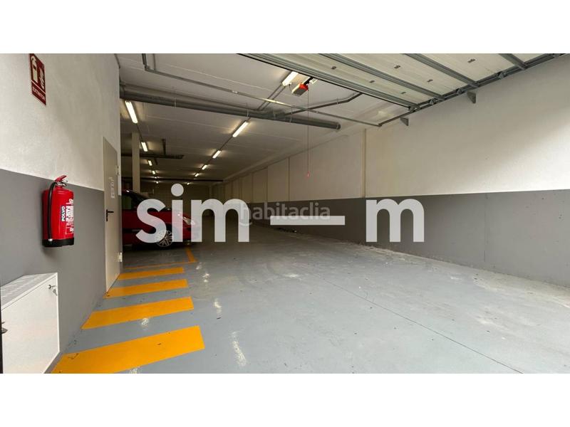 Foto f8884e28-f4c7-4f58-8a04-3a08385e3cde. Business premise in Taradell