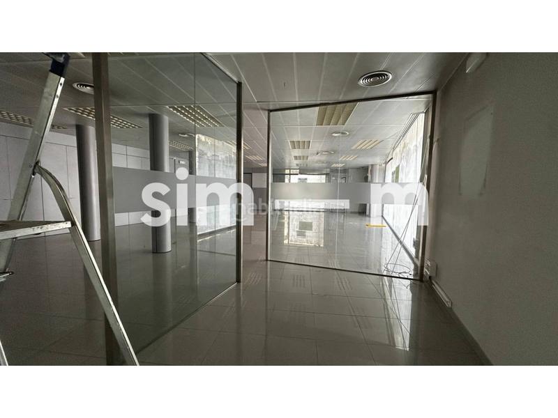 Foto 6498279c-12f0-45c7-89ba-ab41222b8e13. Local comercial en major 35 local en venta zona centro en Tona