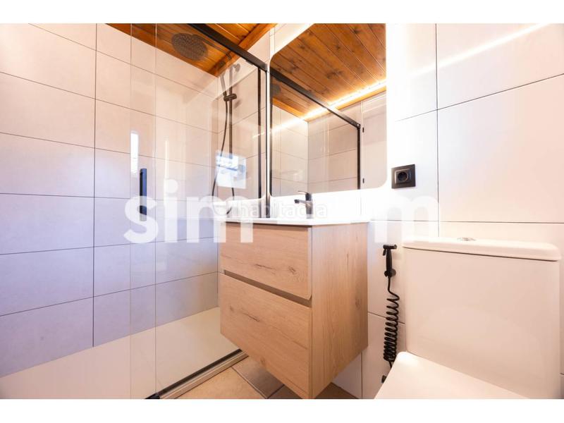 Foto 334fd7f7-9ce6-4722-ad6a-a844bcef0600. Casa  en venta zona caputxins en Nord Vic