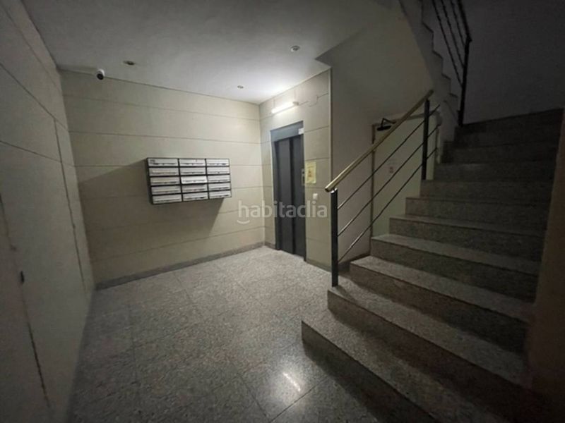 Foto b471ac07-7355-4951-bb65-52754d880e70. Aparcament cotxe a calle ramada 31 a Centre Vic