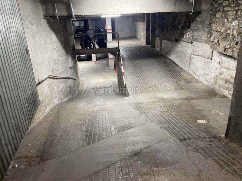 Foto 27fbbffd-f90a-41b8-9a4e-ec44484aeb77. Aparcament cotxe a ramada 31 a Centre Vic