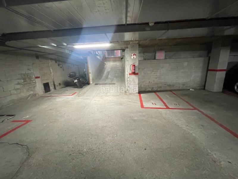 Foto 7467a5bd-f837-4341-a0d2-7eaa607c0bf6. Aparcament cotxe a ramada 31 a Centre Vic