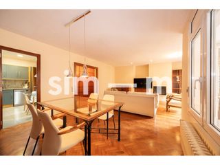 Pis  Calle arquebisbe alemany. Piso en venta  zona centro
