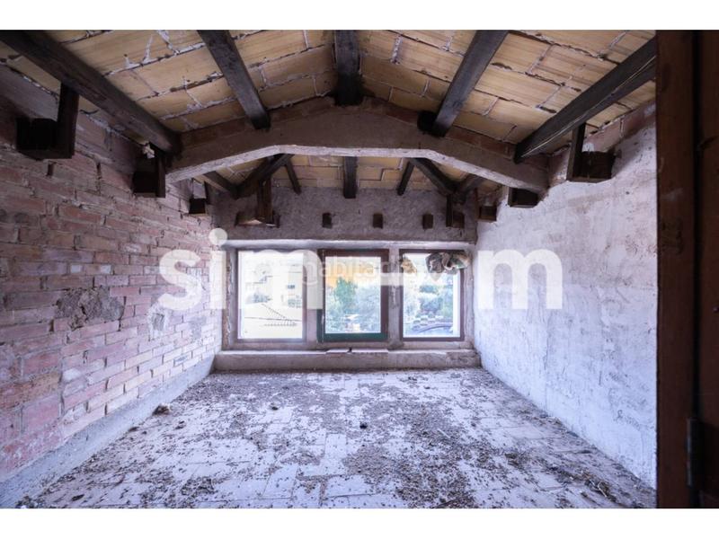 Foto 35e2f779-2b46-432b-b43f-251c42a62829. Chalet dans 11 de setembre 14 dans Folgueroles