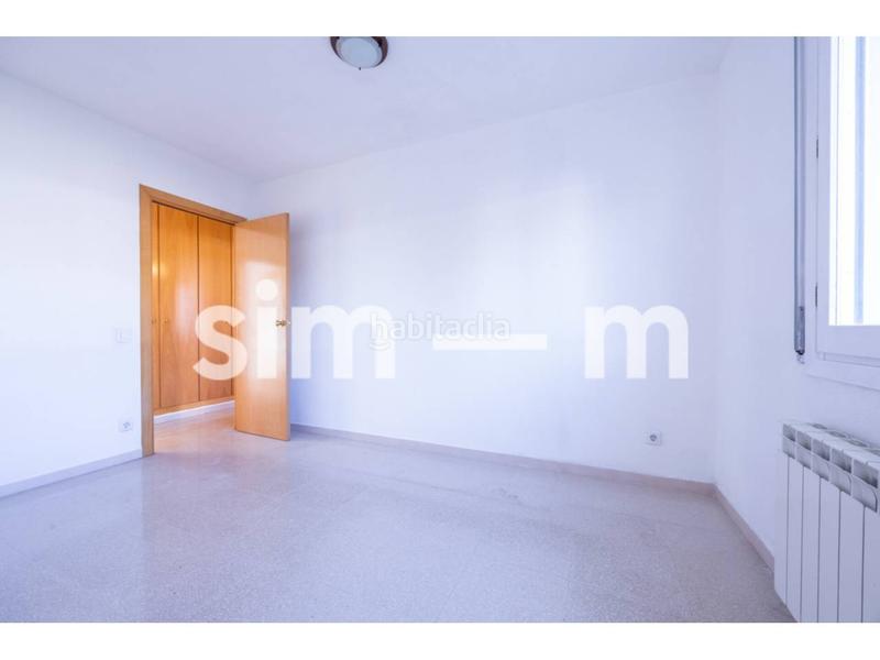 Foto 084535b6-6c50-4a53-94f4-a89787a49104. Piso  en venta zona hospital general en Nord Vic