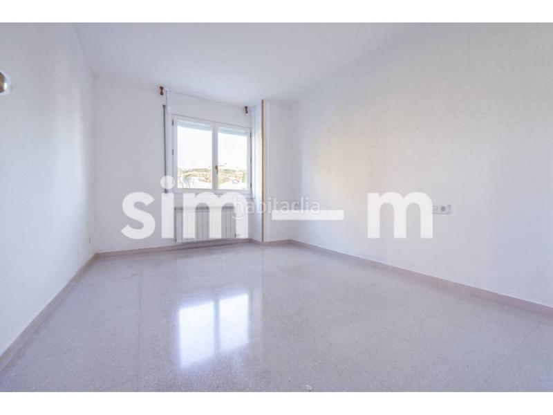 Foto 81b9bada-7405-4656-a0c7-0bbc42244a73. Piso  en venta zona hospital general en Nord Vic