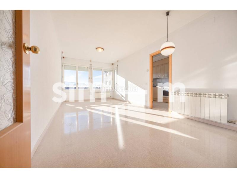 Foto 869e23a7-78bd-4f02-ac37-5b0735fed3c3. Piso  en venta zona hospital general en Nord Vic