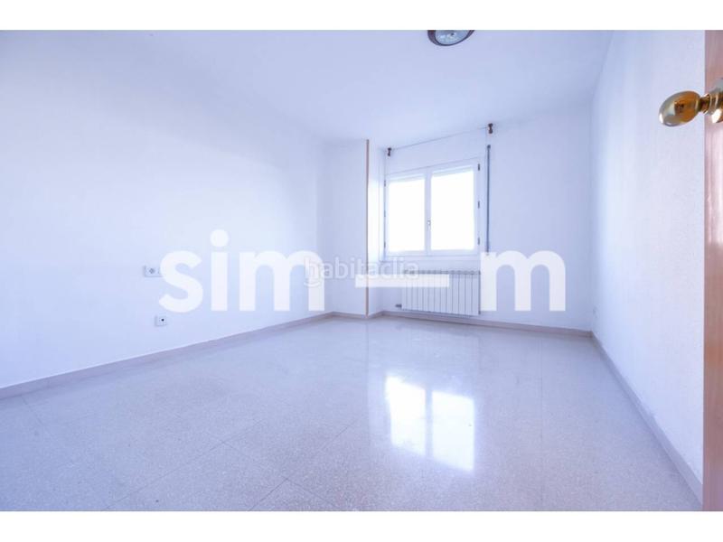 Foto ff034bf6-aef5-44dc-b200-1c9307a16d7e. Piso  en venta zona hospital general en Nord Vic