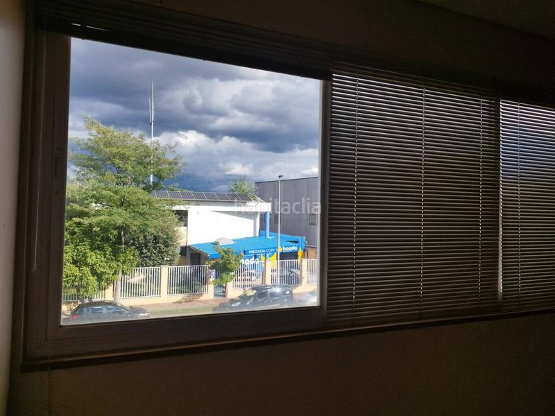 Foto 4819ae1e-4b8a-4471-be74-0bbb2388284e. Affitto capannone industriale in Nord Vic