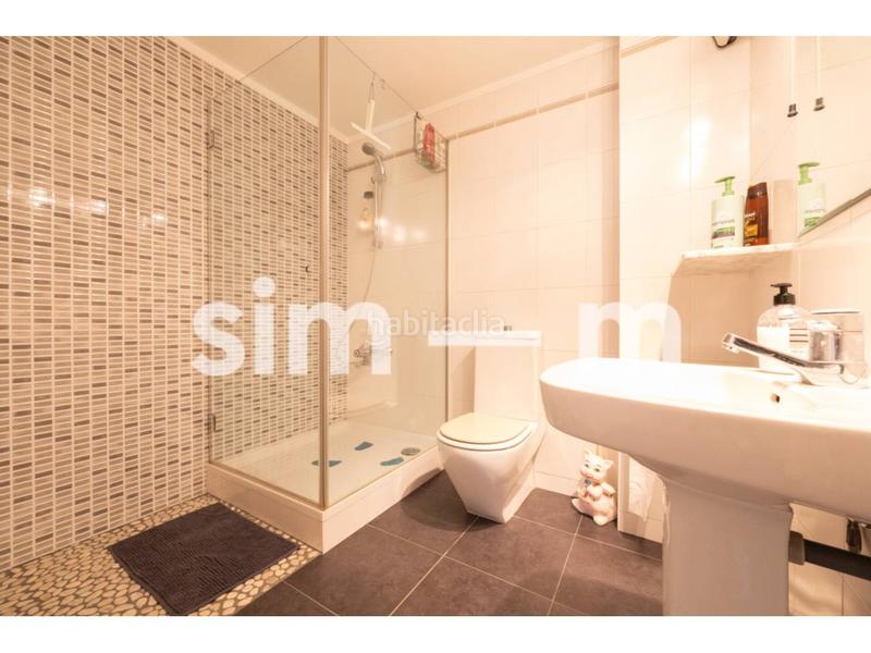 Foto 1d4cd733-340d-4beb-a11c-7991455660ff. Pis amb calefacció aparcament a Nord Vic