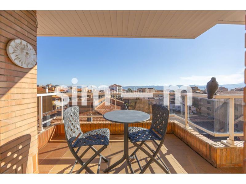 Foto 7b53abf1-2f2c-4c3e-b1d3-2887c28c0a5d. Pis amb calefacció aparcament a Nord Vic