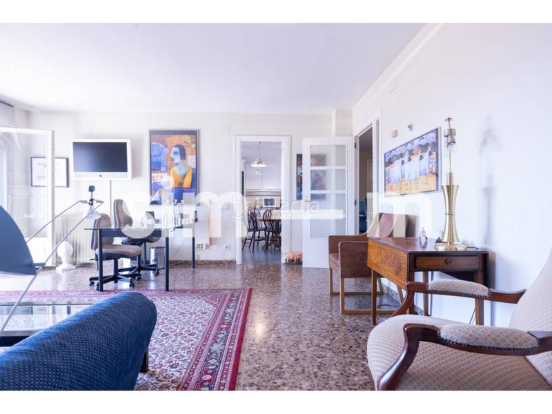 Foto de517d21-2564-429b-886e-fea0b07f72e9. Pis amb calefacció aparcament a Nord Vic