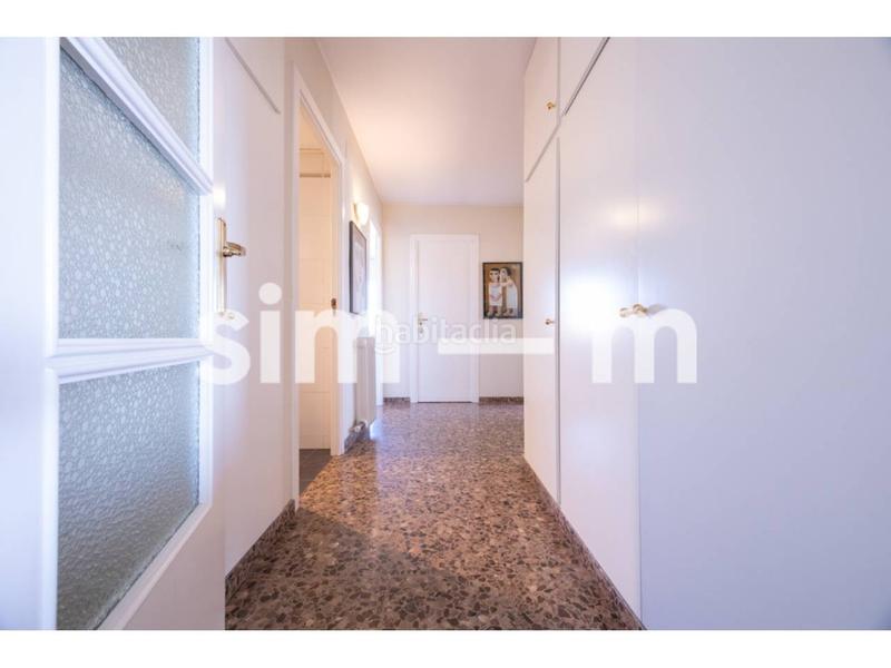 Foto e746696a-9342-4339-b0b1-61572573c08f. Pis amb calefacció aparcament a Nord Vic