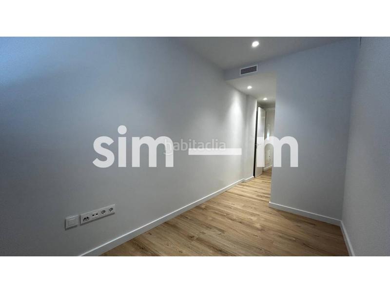 Foto 71a5a656-448f-4cb1-8287-dc4e891aa67a. Location appartement dans rambla davallades 15 dans Vic
