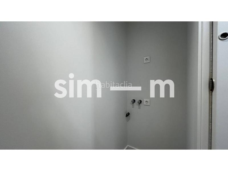 Foto 6368f565-77b8-4cfd-bf1e-64f8dfc75622. Rent flat in rambla davallades 15 in Centre Vic