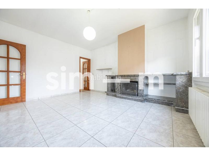 Foto 44a92c9a-ef8c-4bf9-b7c4-5189dd08477e. Casa con riscaldamento parcheggio in Tona