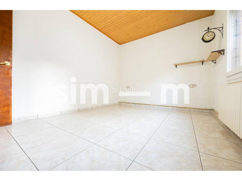 Foto 53490fde-38bd-45b6-af23-26ce0e2926f9. Casa con riscaldamento parcheggio in Tona