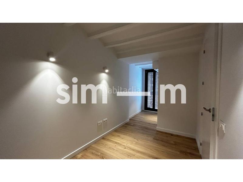 Foto 6c5a1ab3-f091-4781-9670-f4bbd32d96d3. Rent flat in rambla davallades 15 in Centre Vic