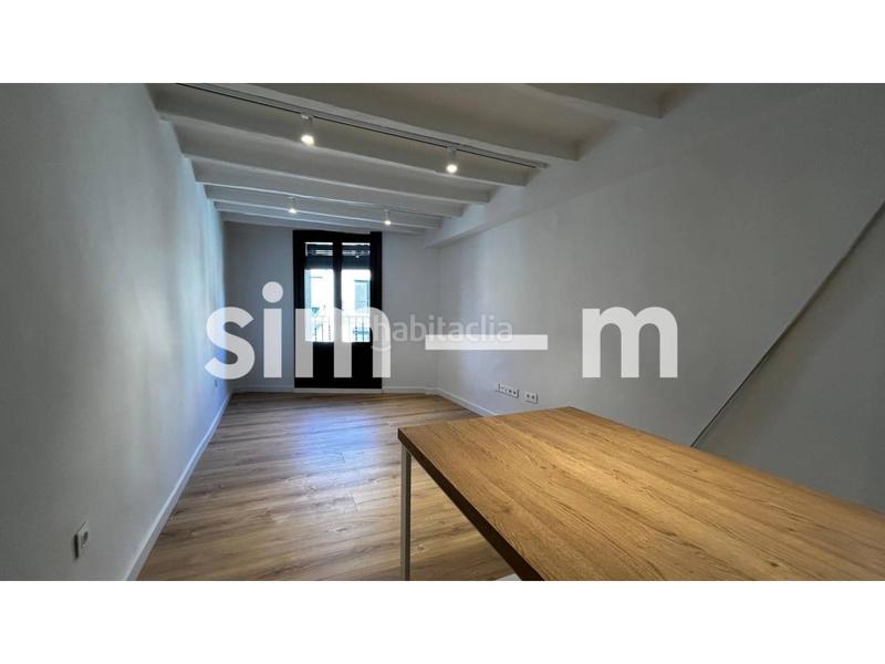 Foto f8b5a7a9-562b-4ee2-bec0-0a6aa9f53b5b. Rent flat in rambla davallades 15 in Centre Vic