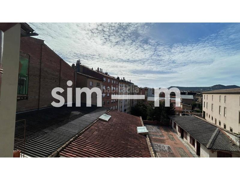 Foto 210323a8-f3e3-45d3-b8ff-b1649249f4f0. Alquiler piso en rambla davallades 15 piso en alquiler zona centro histórico en Vic