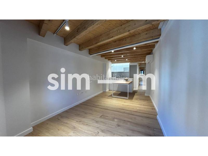 Foto eba99080-2b4d-4bd9-8cae-1a7f91ffb600. Rent flat in rambla davallades 15 in Centre Vic