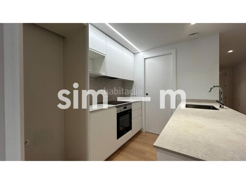 Foto d4712255-c263-491f-aa1c-b35beeb1b1f0. Lloguer pis a rambla davallades 15 a Centre Vic