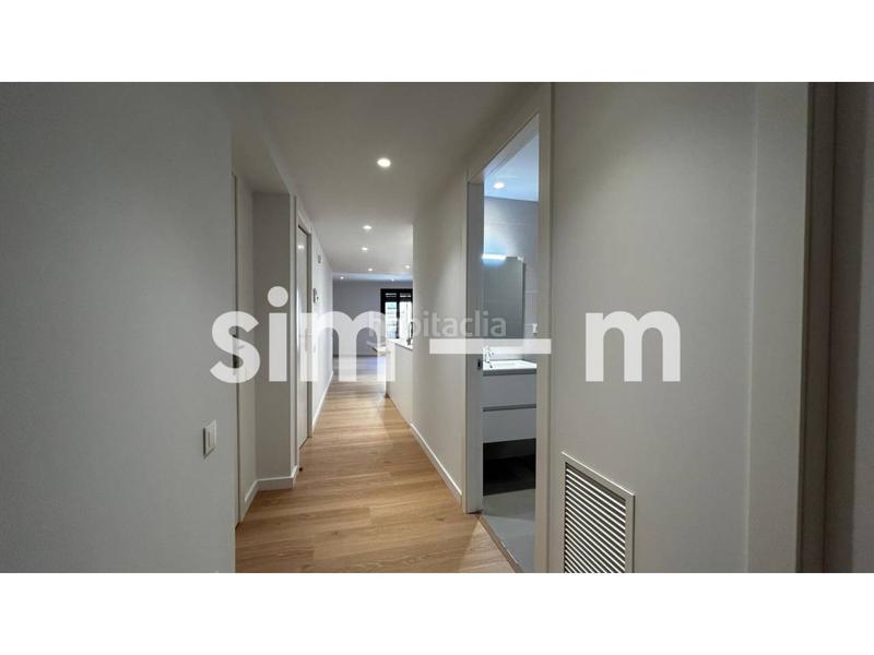 Foto 4eae3f73-a56b-4b74-bf23-52f12d6748ef. Rent flat in rambla davallades 15 in Centre Vic