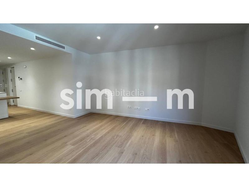 Foto 8e8f9512-0214-4343-b75b-7e21c432d193. Rent flat in rambla davallades 15 in Centre Vic