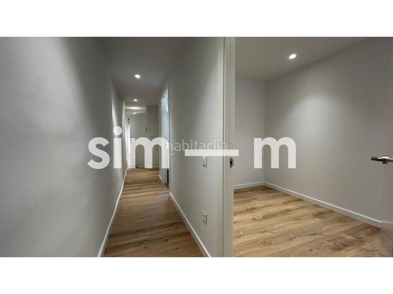 Foto 217e5281-75af-484c-9795-c0e966f01941. Location appartement dans rambla davallades 15 dans Vic