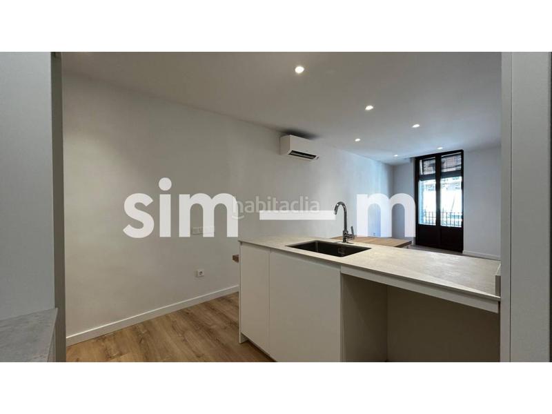 Foto 346cc20d-612d-4e07-a143-4c7615e7159b. Rent flat in rambla davallades 15 in Centre Vic