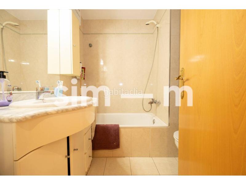 Foto 1986a0c9-90a4-4451-ae75-38da3fe628e0. Appartement avec chauffage parking dans Caputxins-Ambulatori Vic