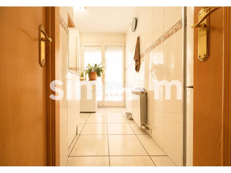 Foto 8023f31a-8ad3-4ca8-9b9d-2b140feefcb1. Appartement avec chauffage parking dans Caputxins-Ambulatori Vic