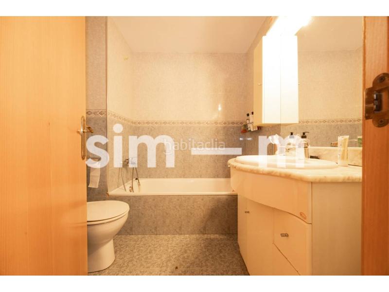 Foto e87a99dd-b803-49aa-8880-4e3e869285fe. Appartement avec chauffage parking dans Caputxins-Ambulatori Vic