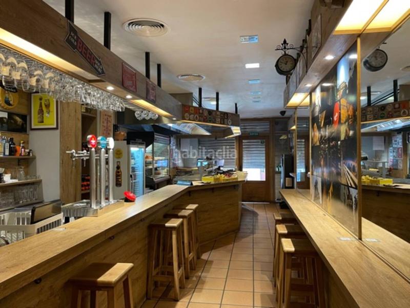 Foto 161ba729-7de7-4567-ab76-eba6fcb347cb. Affitto locale commerciale in argenters 20 in Centre Vic