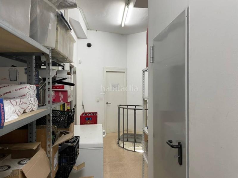 Foto 00a5da1f-90e8-4dbf-bcd5-8234b010889f. Rent business premise in argenters 20 in Centre Vic