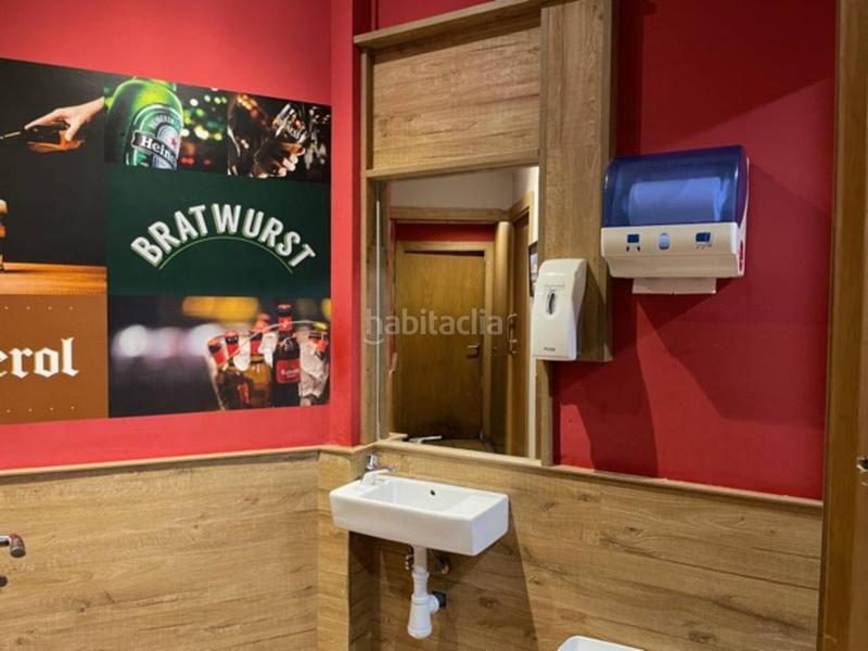 Foto 41125d60-2a0d-4d4c-a6d6-fffbcecdd11b. Rent business premise in argenters 20 in Centre Vic