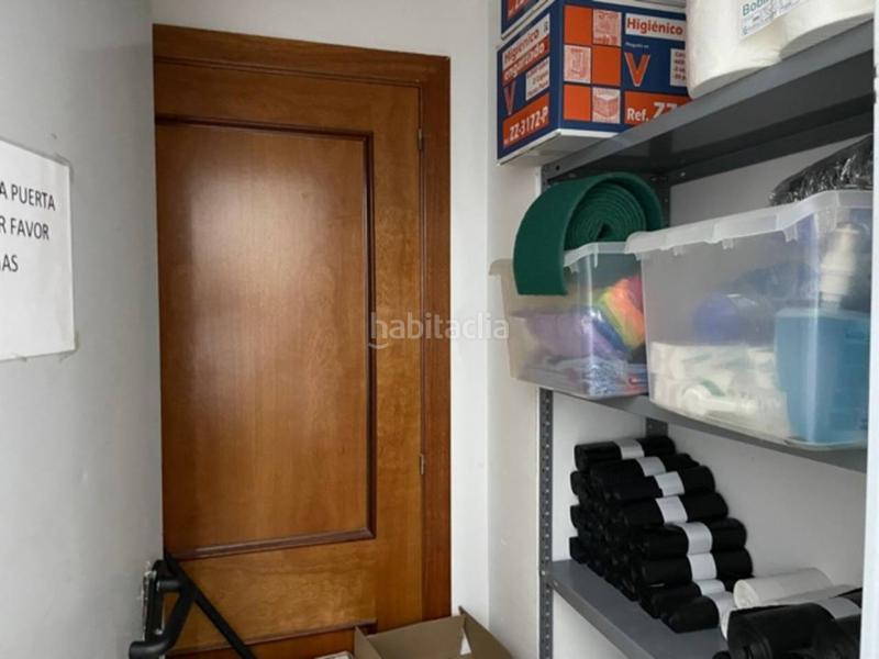 Foto 7b58fd29-683a-4124-a44a-4d4085d79be0. Rent business premise in argenters 20 in Centre Vic