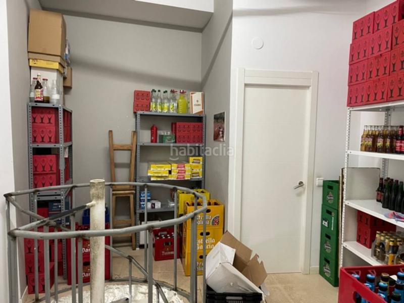 Foto f4612037-2f1e-4e6c-8546-b3b3b4435129. Rent business premise in argenters 20 in Centre Vic