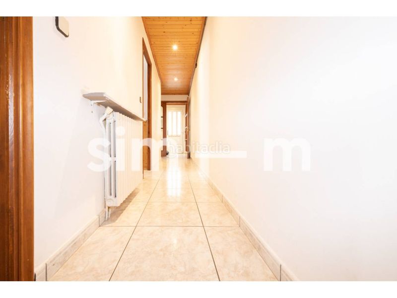 Foto c6dbfcc9-75c6-4d9e-99a1-a3469560f56a. Casa amb calefacció aparcament a Tona
