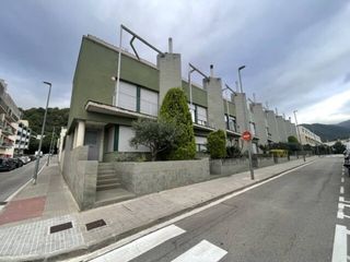 Haus in Nord Oest - Can Noguera. Casa en venta  zona can noguera