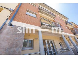 Appartamento  Calle salvador espriu. Pis en venta en sant hipòlit de voltregà08512