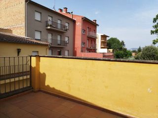 Rent Semi detached house  Calle del call. Casa en alquiler  zona centro